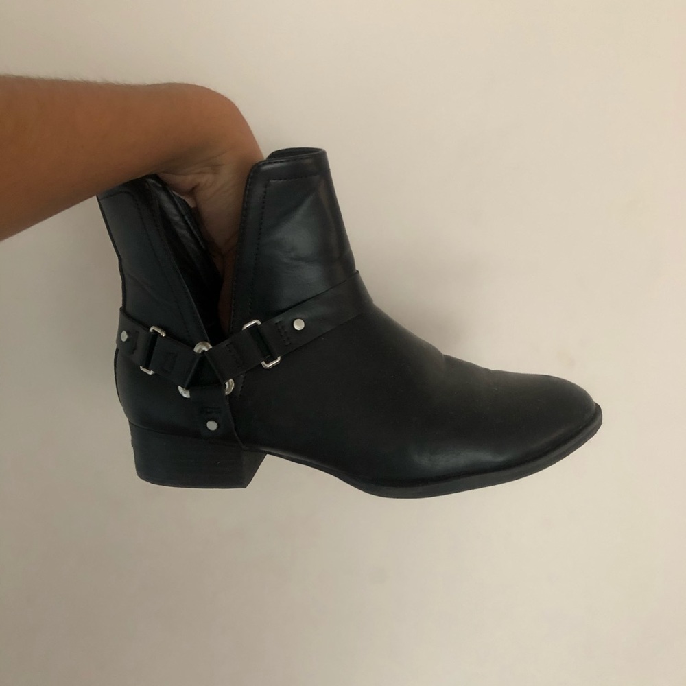 Black boots